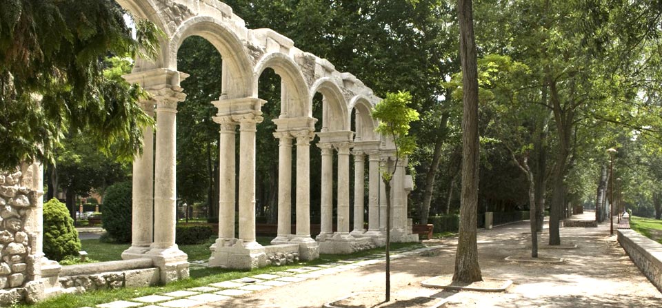 Contribuimos a crear proyectos sostenibles y limpios.